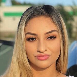 Noemyiscool Onlyfans Leaked